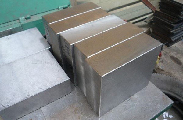 一胜百模具钢材